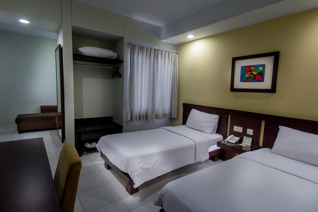 Hotel Quirin Semarang Ruang foto